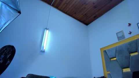 Snapshot of aliyahbrowns chatting on November 2025 09:17:01 PM Aliyah... online show from November 2025 09:17:01 PM