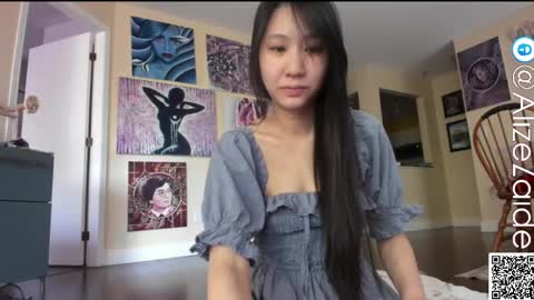 Alize Zaide online show from April 2026 08:00:02 PM
