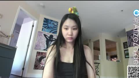 Alize Zaide online show from June 2026 07:45:01 PM