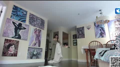 Alize Zaide online show from June 2026 07:56:01 PM