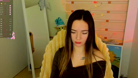 Snapshot of allana_dream chatting on December 2024 11:28:01 AM Allana online show from December 2024 11:28:01 AM