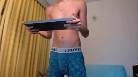 Snapshot of allangil chatting on January 2025 03:22:01 AM Allan online show from January 2025 03:22:01 AM