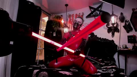 Snapshot of allanhurtss chatting on December 2024 08:23:01 PM online show from December 2024 08:23:01 PM