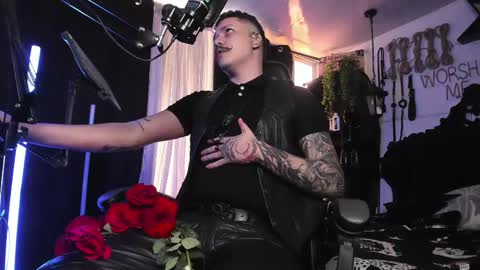 Snapshot of allanhurtss chatting on February 2025 07:02:02 PM online show from February 2025 07:02:02 PM