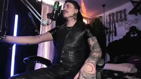 Snapshot of allanhurtss chatting on March 2025 06:01:02 PM online show from March 2025 06:01:02 PM