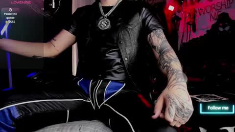 Snapshot of allanhurtss chatting on October 2025 04:38:02 PM online show from October 2025 04:38:02 PM