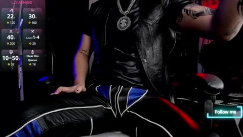 Snapshot of allanhurtss chatting on October 2025 02:38:02 PM online show from October 2025 02:38:02 PM