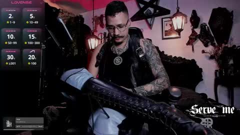 Snapshot of allanhurtss chatting on February 2026 07:43:01 PM online show from February 2026 07:43:01 PM