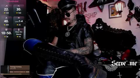 Snapshot of allanhurtss chatting on March 2026 05:19:01 PM online show from March 2026 05:19:01 PM