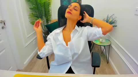 allayerty online show from September 2025 11:23:02 AM