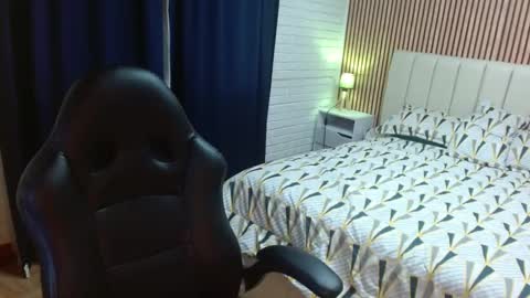 Ale online show from February 2025 11:25:02 PM