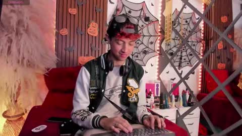 Allen online show from October 2025 02:11:02 AM