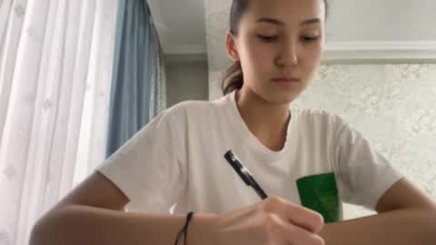 Fatima online show from December 2025 08:31:01 AM