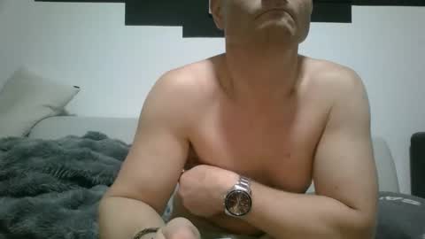 alles594462 online show from October 2025 03:01:02 AM