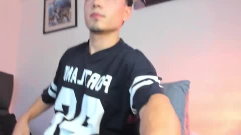 Allex online show from November 2025 10:03:02 PM