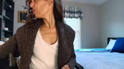 Snapshot of allgood4u chatting on October 2025 09:12:02 PM wishlist on bio online show from October 2025 09:12:02 PM