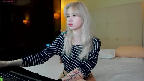 Snapshot of alli_aster chatting on February 2026 12:52:02 AM alli_aster online show from February 2026 12:52:02 AM