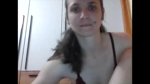 Snapshot of allia_maya chatting on September 2025 06:02:01 AM Maya online show from September 2025 06:02:01 AM