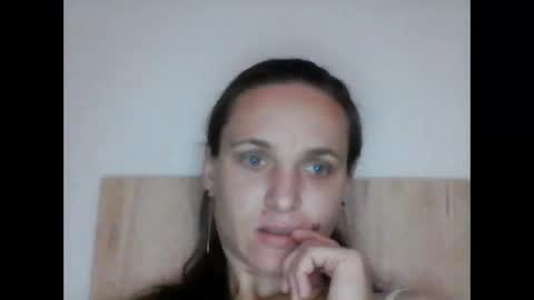 Snapshot of allia_maya chatting on September 2025 10:15:02 AM Maya online show from September 2025 10:15:02 AM