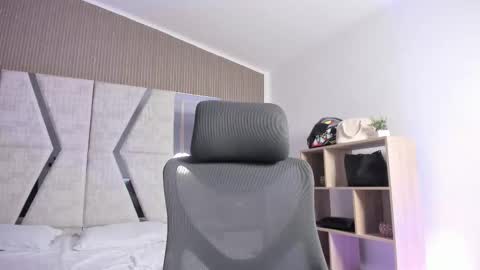 Snapshot of allicelover chatting on December 2025 11:59:01 AM ALLICE online show from December 2025 11:59:01 AM