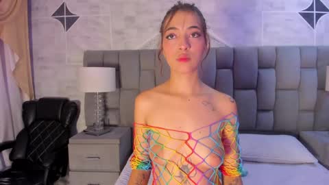 Allice online show from October 2025 04:53:02 AM