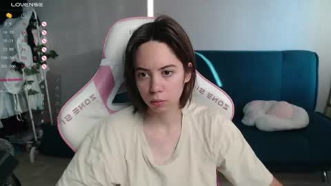 Snapshot of allie_hazie chatting on June 2026 11:27:02 PM alice online show from June 2026 11:27:02 PM