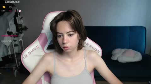 Snapshot of allie_hazie chatting on June 2026 12:08:01 AM alice online show from June 2026 12:08:01 AM