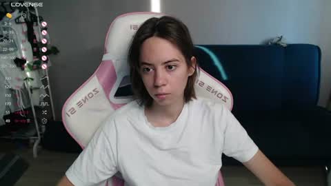 Snapshot of allie_hazie chatting on June 2026 11:25:01 PM alice online show from June 2026 11:25:01 PM