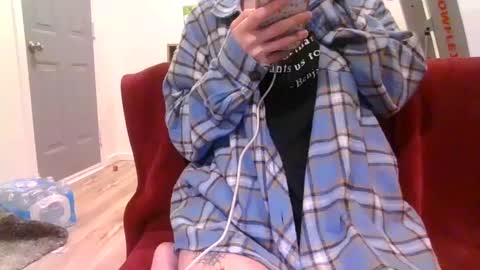 Snapshot of alliebearx chatting on February 2025 03:20:01 AM alliebearx online show from February 2025 03:20:01 AM