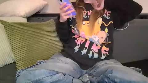 alliebearx online show from April 2026 03:09:02 AM