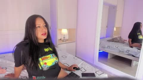 ALISON   online show from May 2026 08:58:02 PM
