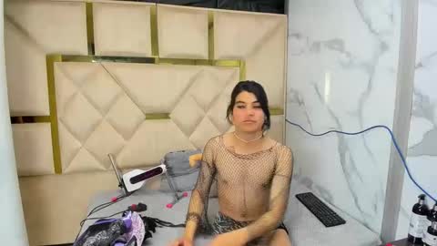 allison_69ts online show from September 2025 02:55:01 AM