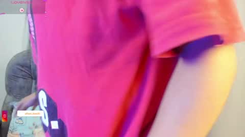 Snapshot of allison_love chatting on April 2026 08:23:02 AM allison online show from April 2026 08:23:02 AM