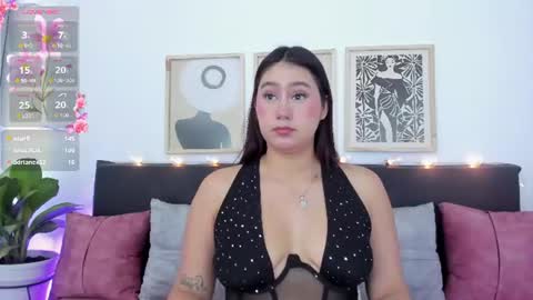 Snapshot of allison_peach chatting on July 2026 08:28:02 PM Alisson online show from July 2026 08:28:02 PM