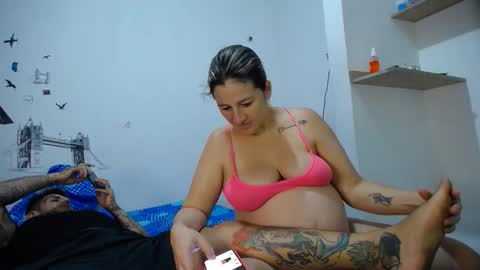 Snapshot of allisonbaby_ chatting on April 2026 04:28:02 AM allison online show from April 2026 04:28:02 AM