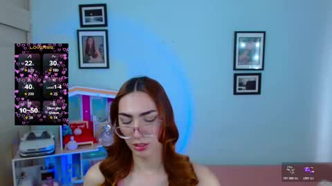 Snapshot of allisonblossom chatting on February 2026 08:49:01 PM online show from February 2026 08:49:01 PM