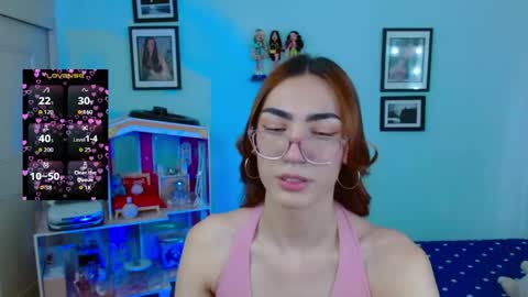 Snapshot of allisonblossom chatting on March 2026 07:10:02 PM online show from March 2026 07:10:02 PM