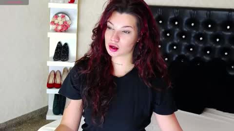 Snapshot of allisonn223 chatting on September 2025 12:38:01 PM Deea online show from September 2025 12:38:01 PM