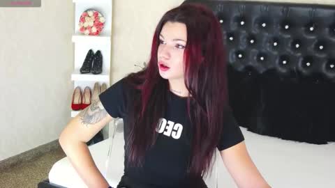 Snapshot of allisonn223 chatting on October 2025 12:41:02 PM Deea online show from October 2025 12:41:02 PM