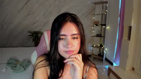 Allison Palmer online show from December 2024 04:50:01 PM