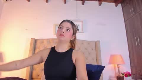 Snapshot of allisson_m chatting on November 2025 12:05:02 PM allisson online show from November 2025 12:05:02 PM