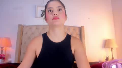 Snapshot of allisson_m chatting on December 2025 12:01:02 PM allisson online show from December 2025 12:01:02 PM