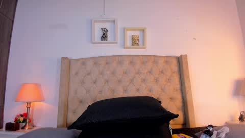 Snapshot of allisson_m chatting on January 2026 12:10:02 PM allisson online show from January 2026 12:10:02 PM