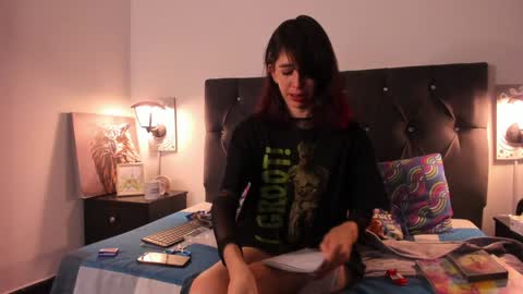 Snapshot of allisson_rose chatting on December 2024 06:57:02 AM Alli online show from December 2024 06:57:02 AM