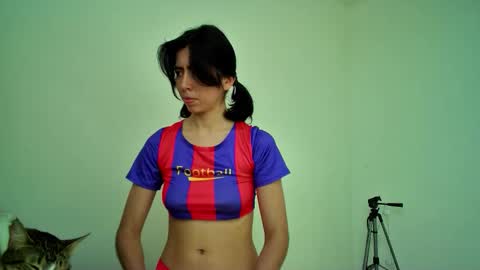 Snapshot of allisson_rose chatting on September 2025 08:01:01 PM Alli online show from September 2025 08:01:01 PM