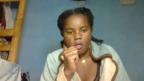 Snapshot of allizida01 chatting on November 2025 03:51:01 PM allizida01 online show from November 2025 03:51:01 PM