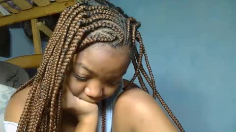 Snapshot of allizida01 chatting on November 2025 08:24:01 AM allizida01 online show from November 2025 08:24:01 AM