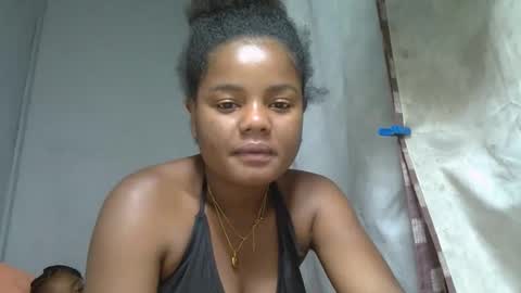 Snapshot of allizida01 chatting on January 2026 06:53:01 PM allizida01 online show from January 2026 06:53:01 PM