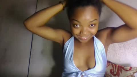 Snapshot of allizida01 chatting on May 2026 11:28:01 AM allizida01 online show from May 2026 11:28:01 AM