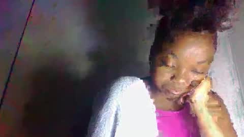 Snapshot of allizida01 chatting on May 2026 12:11:01 PM allizida01 online show from May 2026 12:11:01 PM